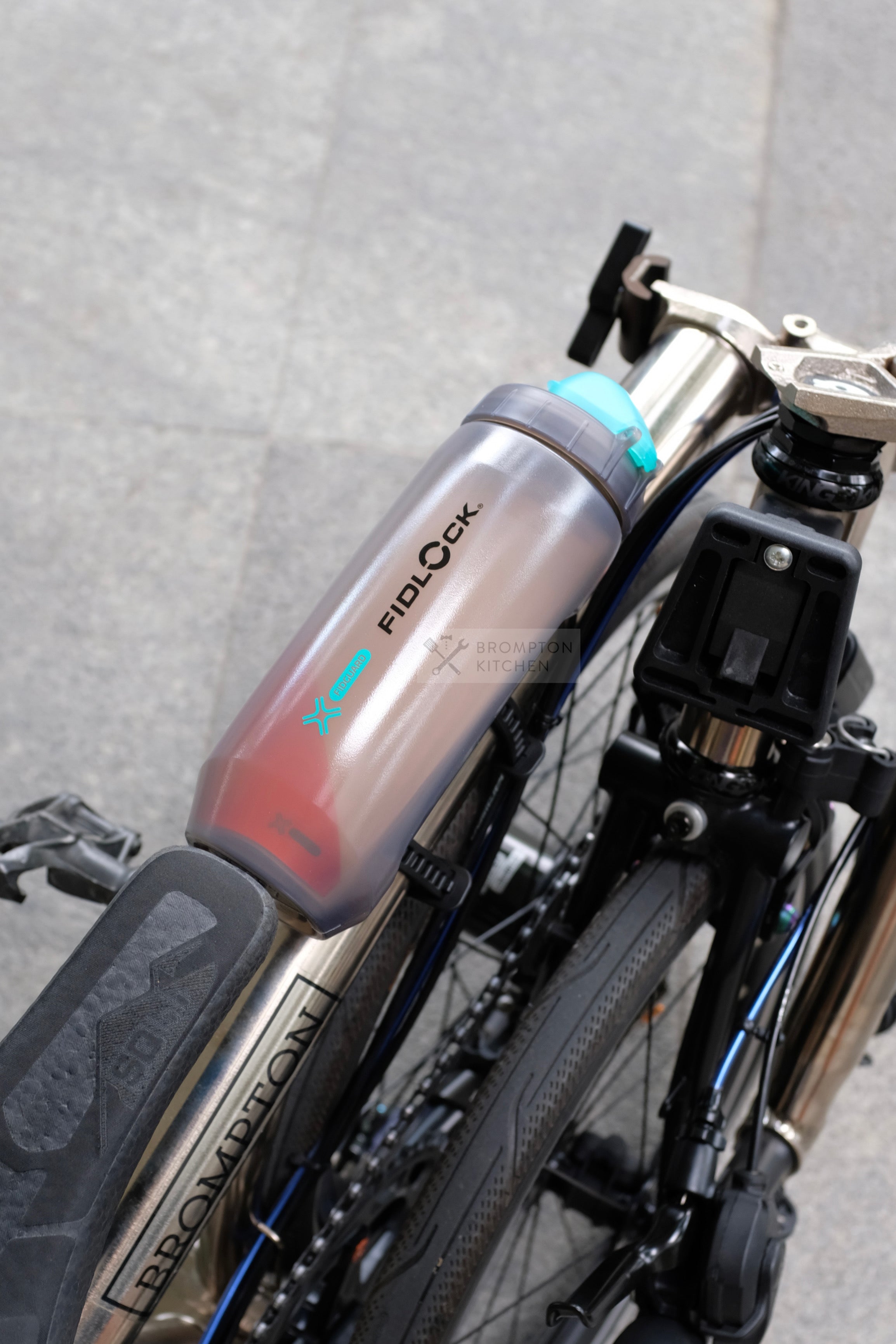 FIDLOCK® TWIST Bottle Antibacterial 590ml – Brompton Kitchen